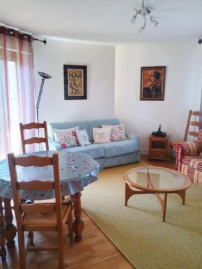 Epsilona, 2 min to Paris 13 Balcony Parking